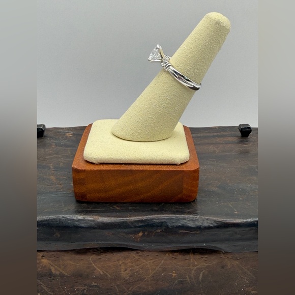 925 Sterling Silver CZ Solitaire Ring - Picture 11 of 13